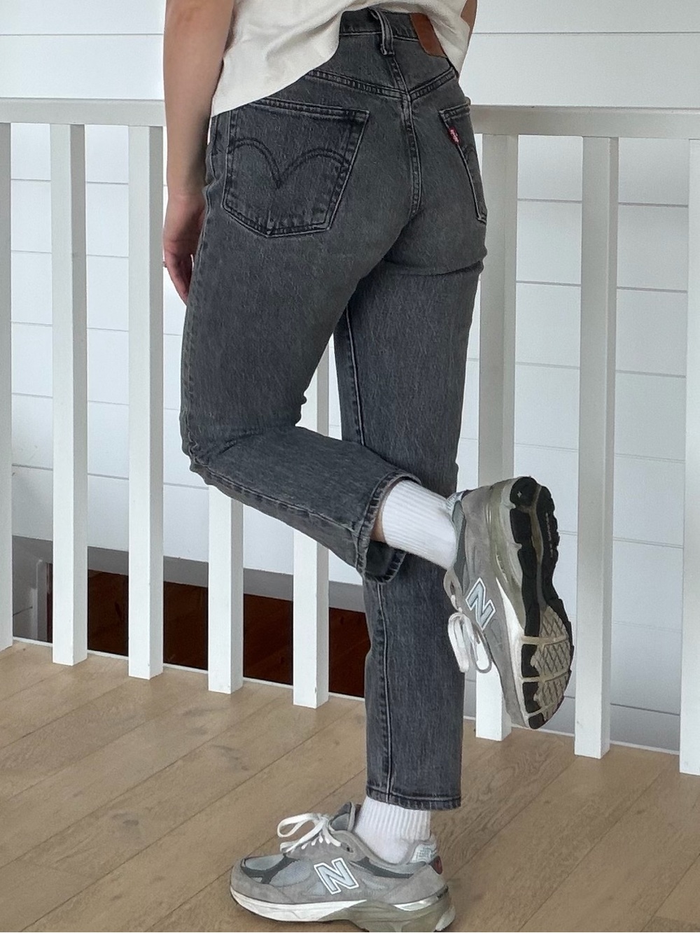 Levi’s Premium 501 Original Crop Jeans Washed Charcoal Gray Black Denim Big E 24